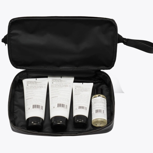 Black Beis Weekender + Dopp Kit - Picture 6 of 15